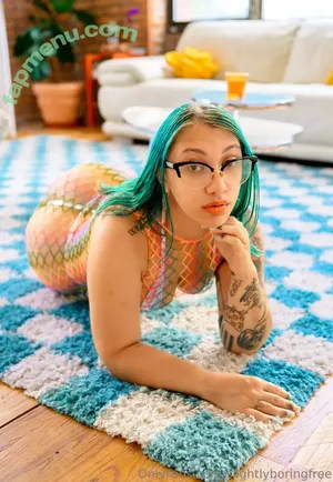  nude photo #0001