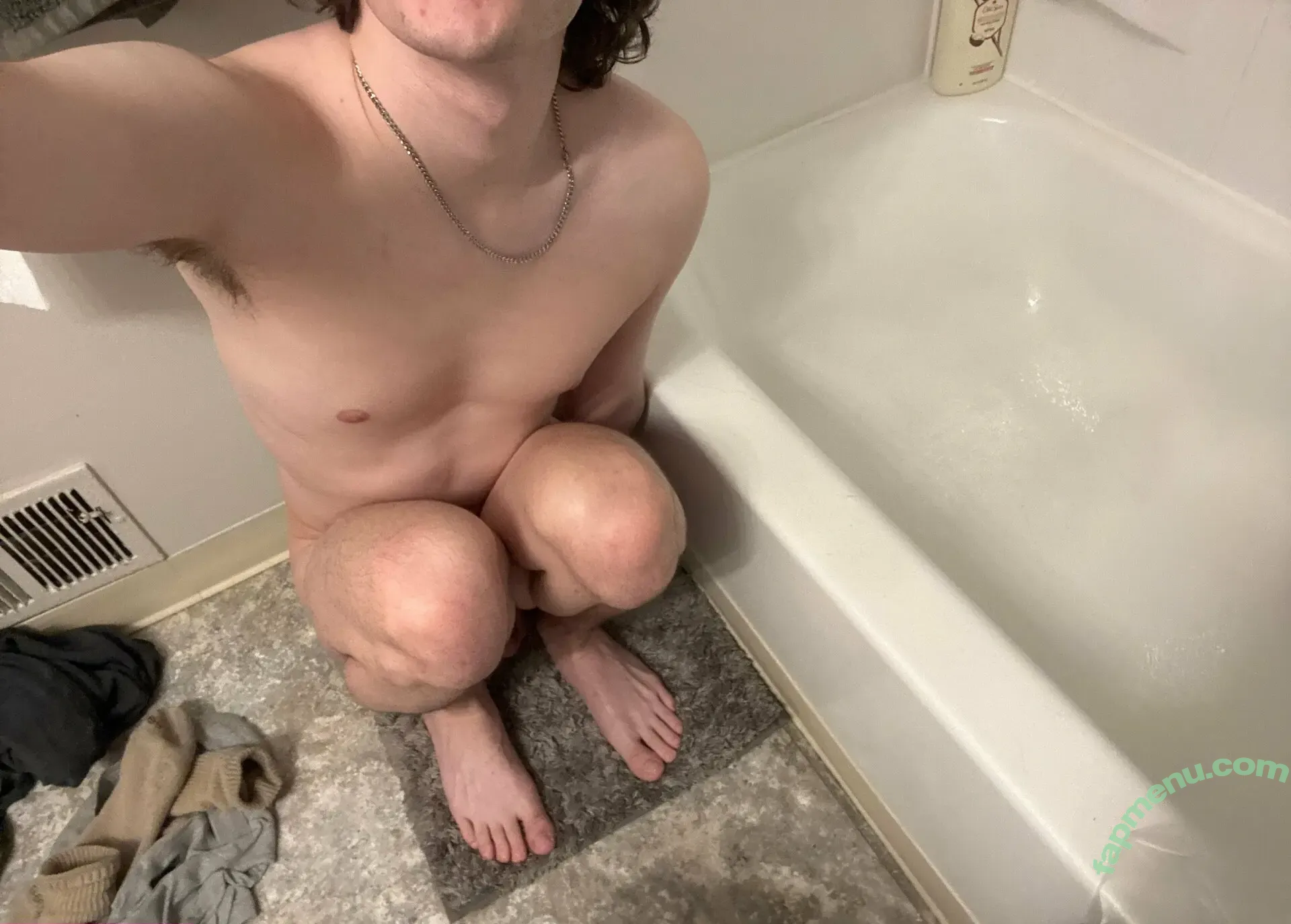 slimcollegeboy nude photo #0003 (swcollegeboys)