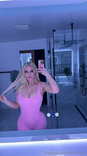 Slimthickvic / Vic Marie / slimthick_vic nude photo #0217