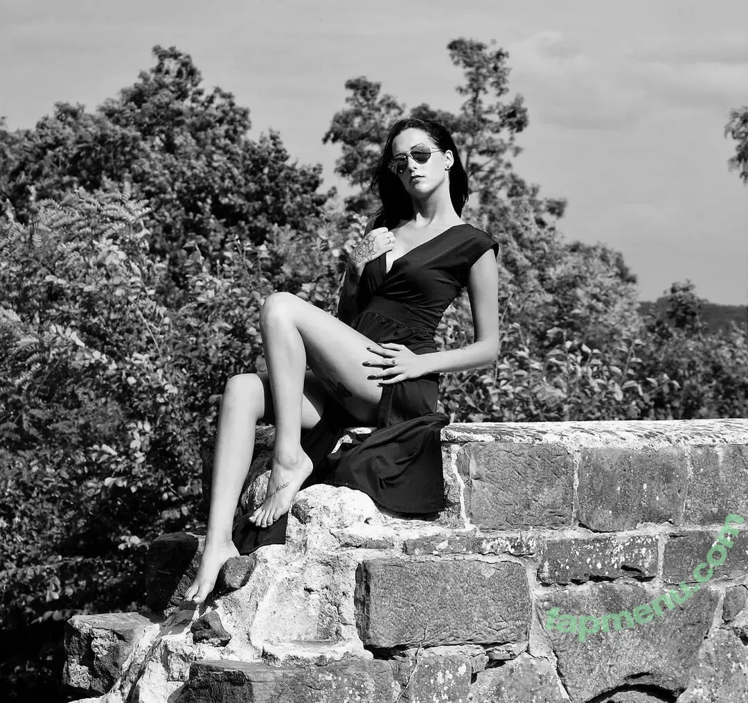 SlinaK nude photo #0008 (_SLinaK_)