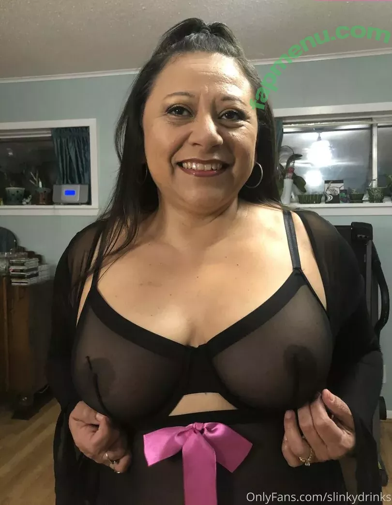 slinkydrinks nude photo #0022 (drinksslinky)