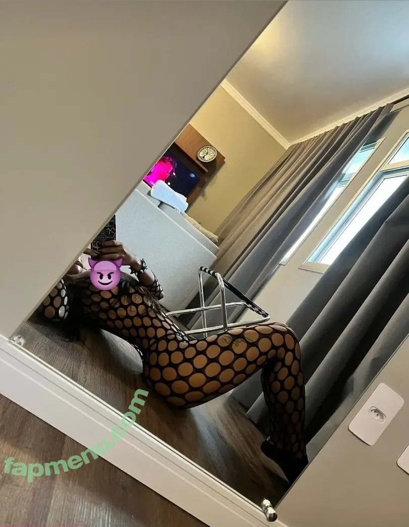 slipmami nude photo #0100 (slipmami)