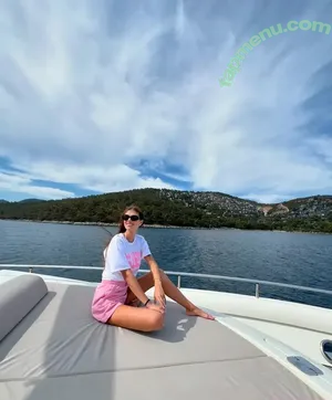 slythi / islythi nude photo #0011