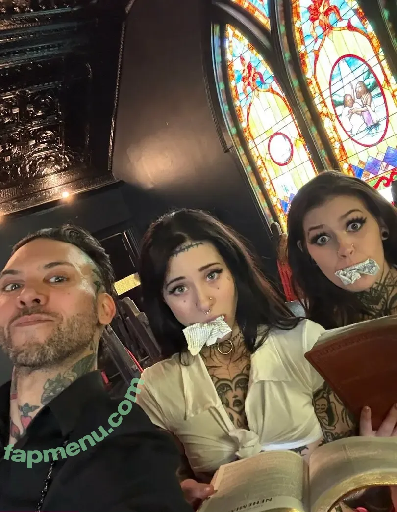 Smallhands nude photo #0123 (thesmallhands_)