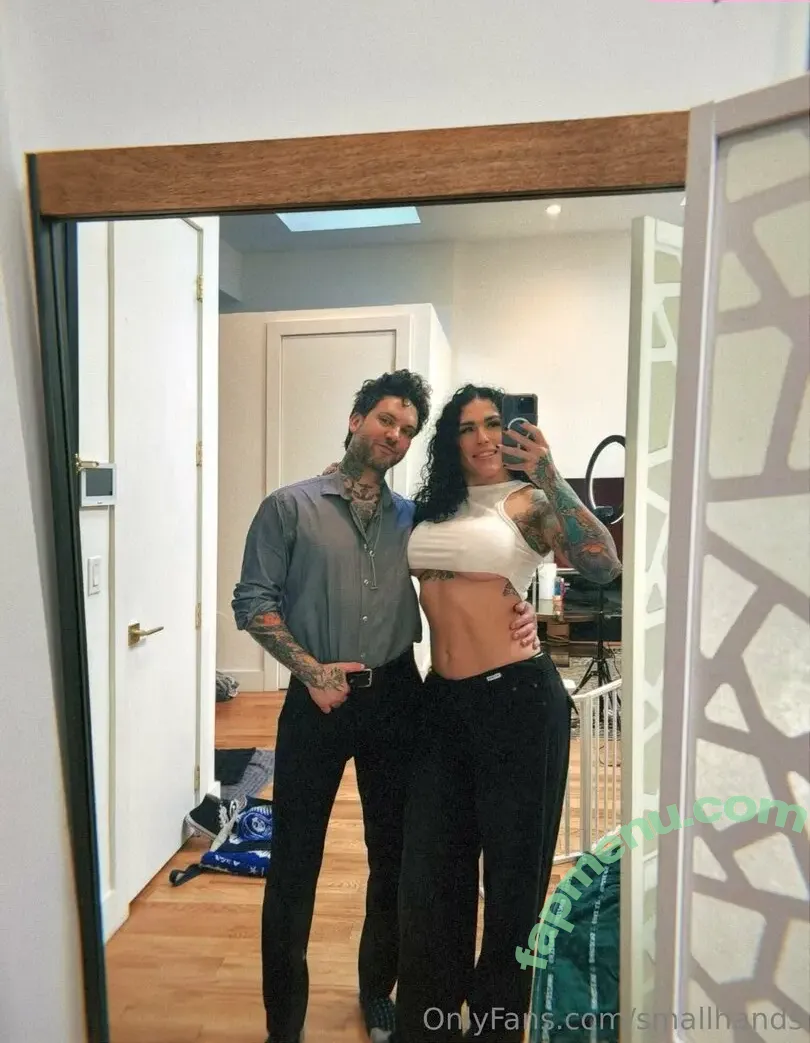 Smallhands nude photo #0124 (thesmallhands_)