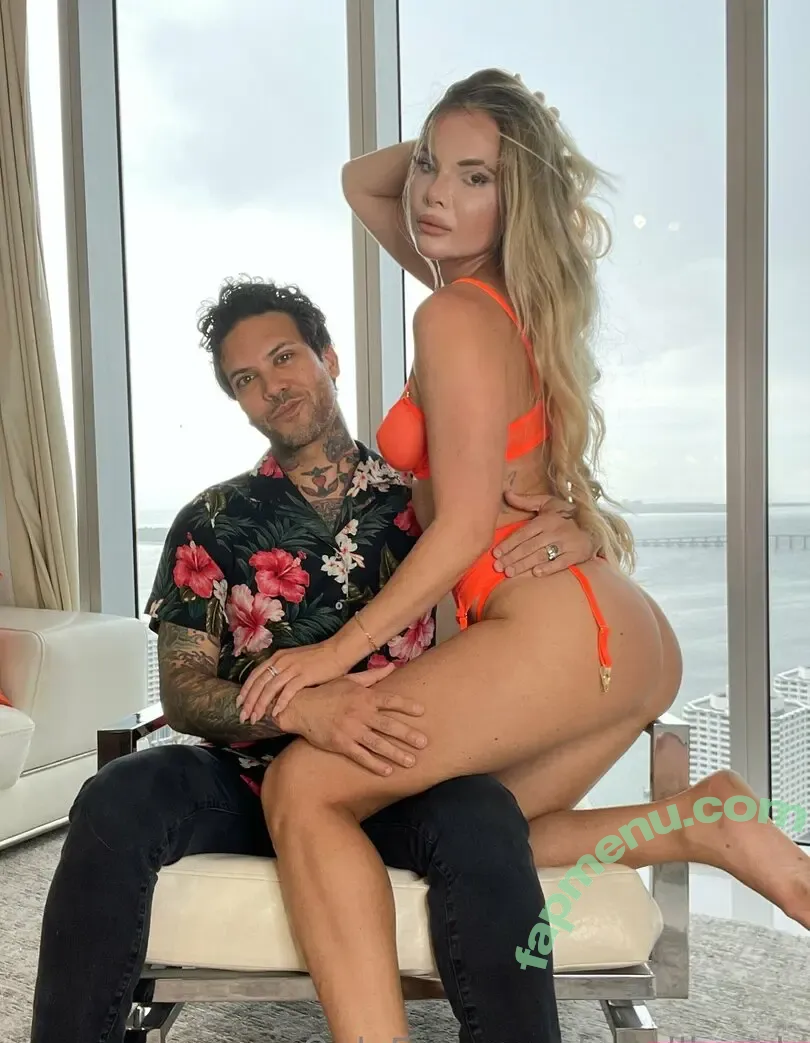 Smallhands nude photo #0132 (thesmallhands_)