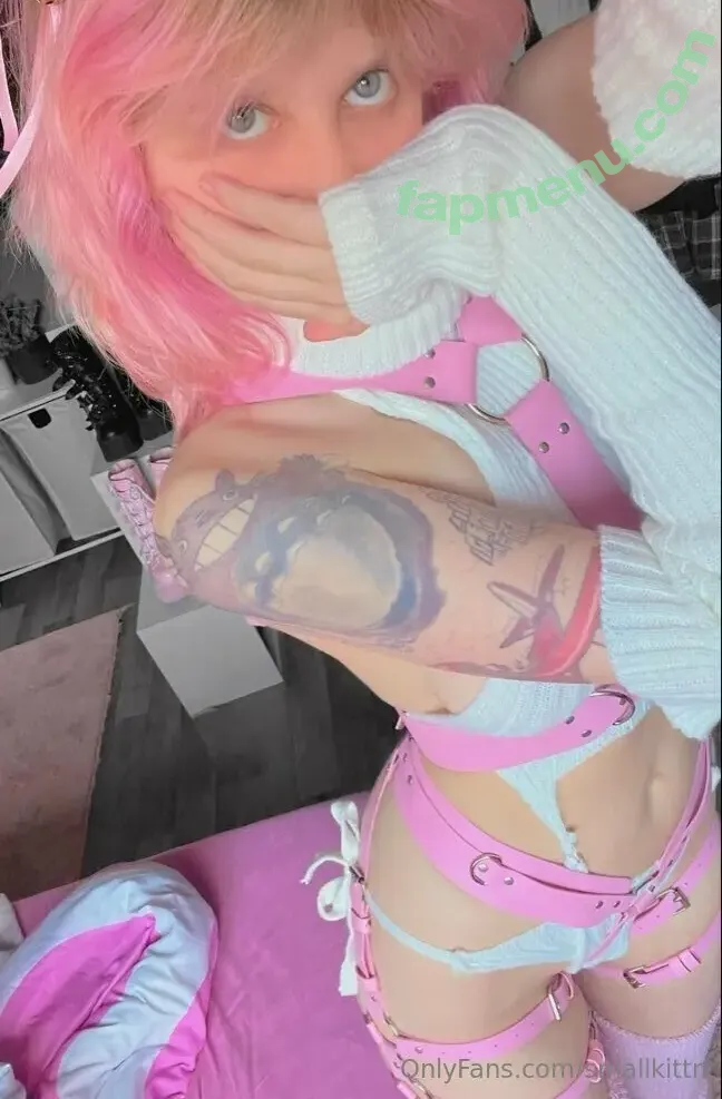 smallkittn nude photo #0009 (small.kittn)