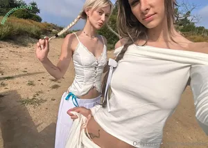  nude photo #0004