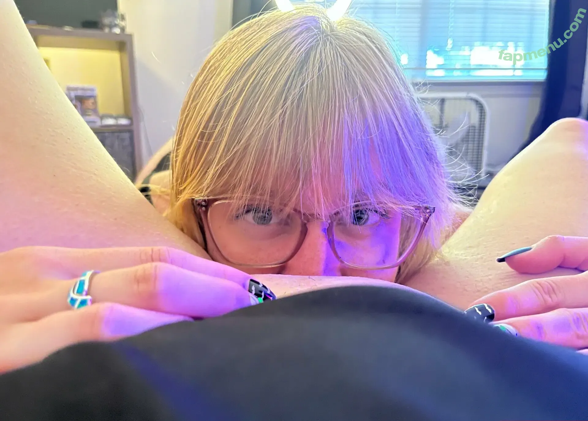 smasherlele nude photo #0032 (pansleylele)