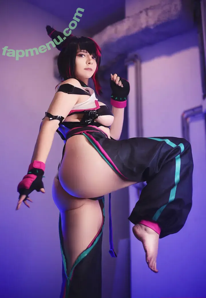 smexyriine nude photo #0005 (smexyriine)