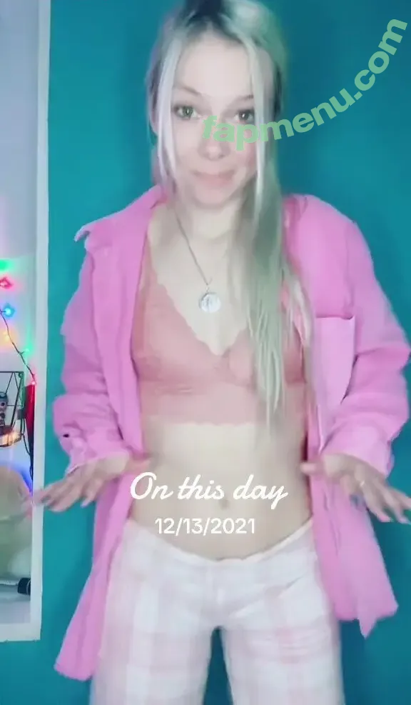 SmileyDani158 nude photo #2876 (Danuisa Grudzinska / danusiagrudzinska)