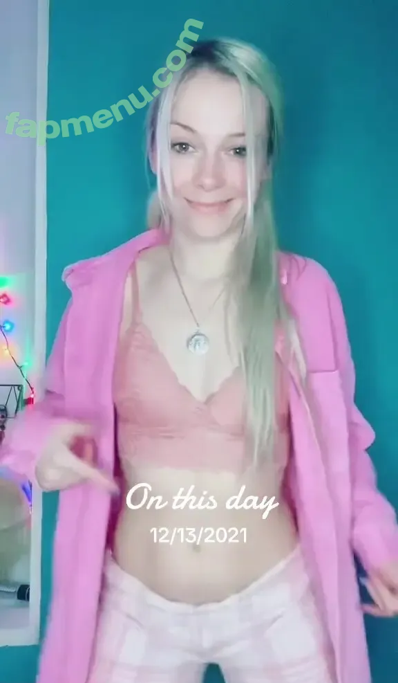 SmileyDani158 nude photo #2880 (Danuisa Grudzinska / danusiagrudzinska)