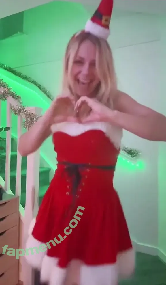 SmileyDani158 nude photo #2986 (Danuisa Grudzinska / danusiagrudzinska)