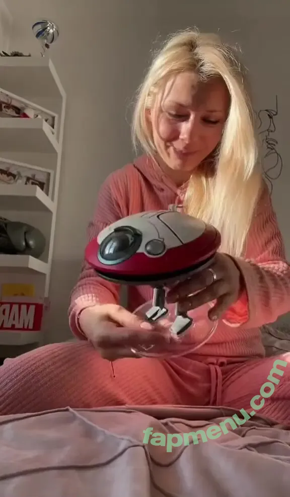 SmileyDani158 nude photo #3214 (Danuisa Grudzinska / danusiagrudzinska)