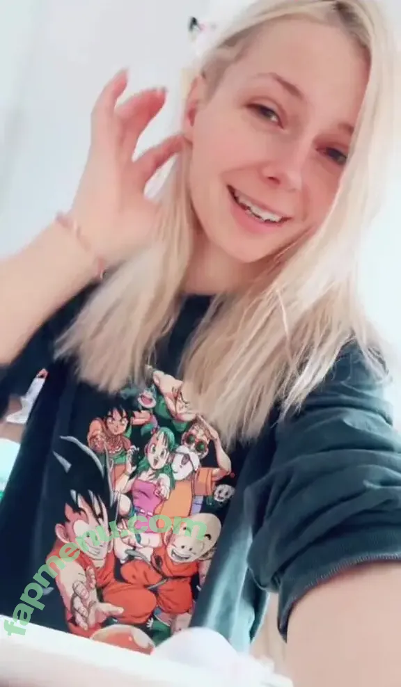 SmileyDani158 nude photo #3374 (Danuisa Grudzinska / danusiagrudzinska)