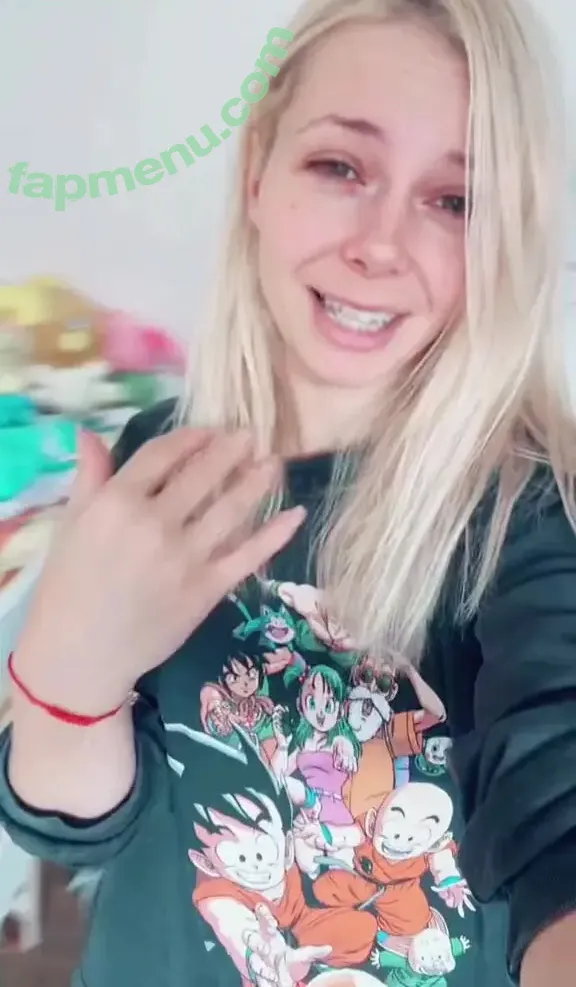 SmileyDani158 nude photo #3394 (Danuisa Grudzinska / danusiagrudzinska)