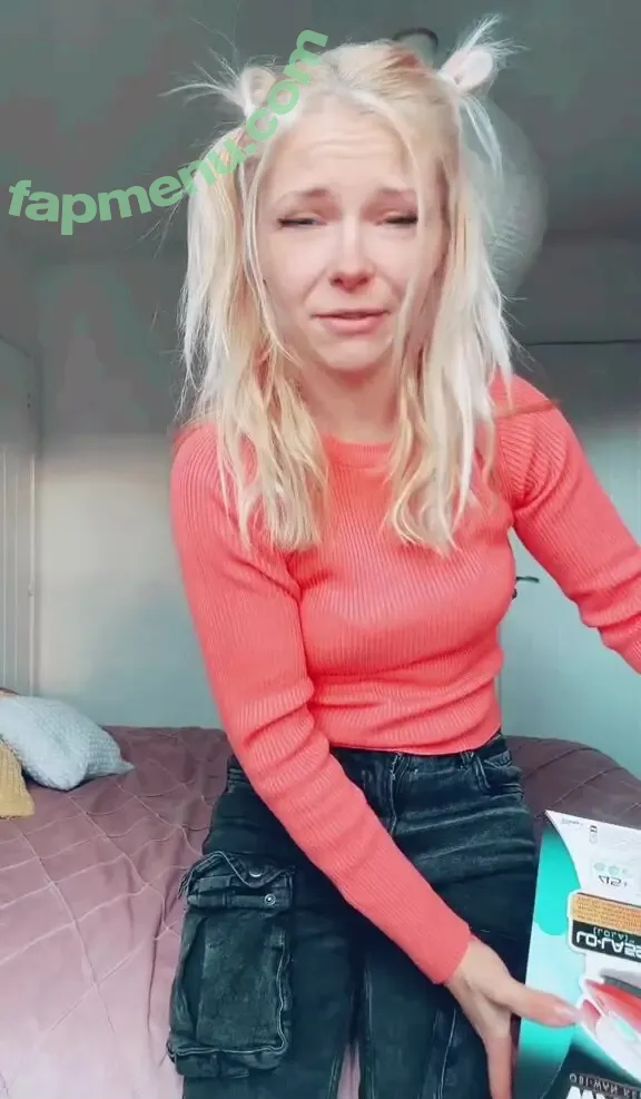 SmileyDani158 nude photo #3546 (Danuisa Grudzinska / danusiagrudzinska)