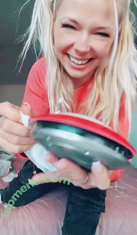 SmileyDani158 nude photo #3557 (Danuisa Grudzinska / danusiagrudzinska)