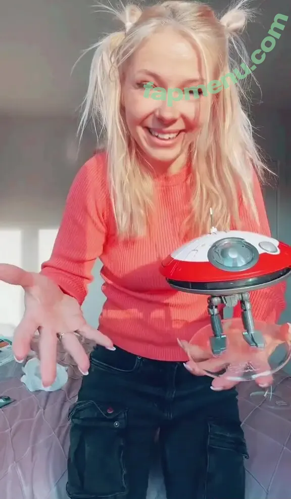 SmileyDani158 nude photo #3564 (Danuisa Grudzinska / danusiagrudzinska)