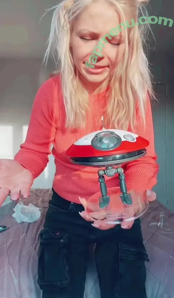 SmileyDani158 nude photo #3565 (Danuisa Grudzinska / danusiagrudzinska)