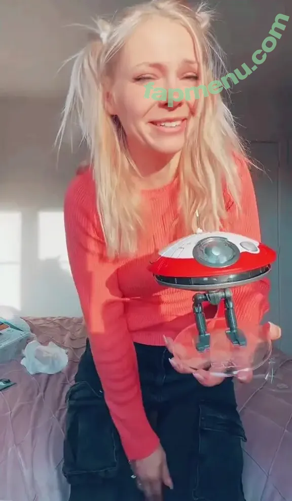 SmileyDani158 nude photo #3569 (Danuisa Grudzinska / danusiagrudzinska)