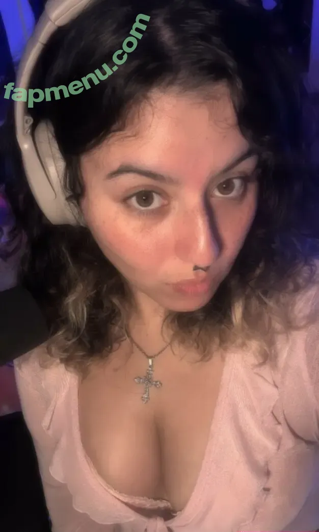 SmokeZenith nude photo #0037 (SmokePenith)