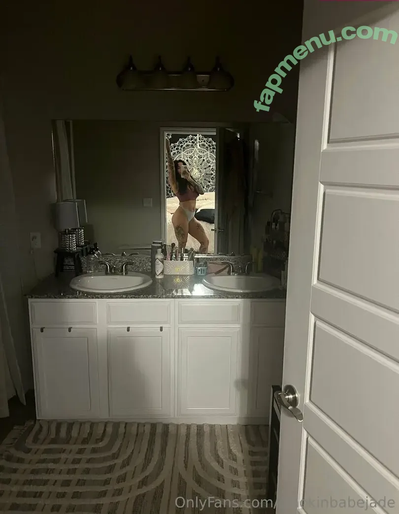 smokinbabejade nude photo #0008 (smokinbabejade)