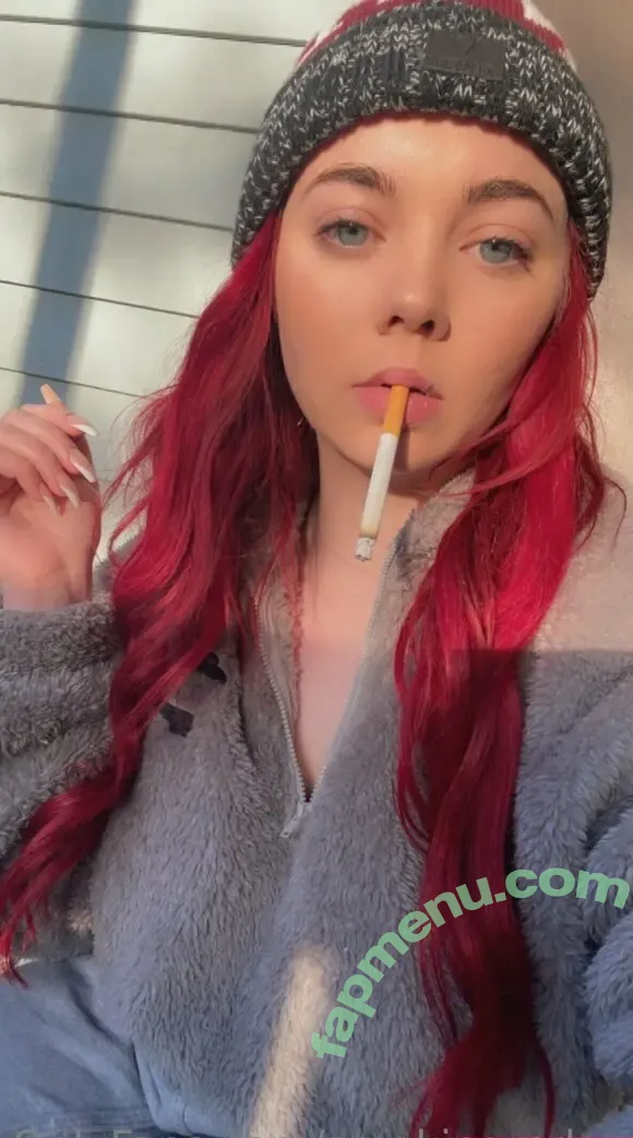 smokingredxx nude photo #0030 (smokingredxx)