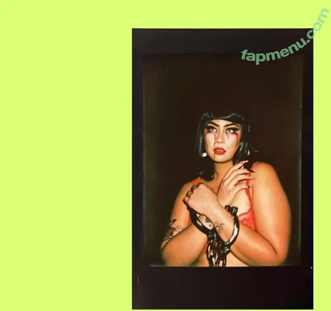 smokingspade nude photo #0016 (karaspade)