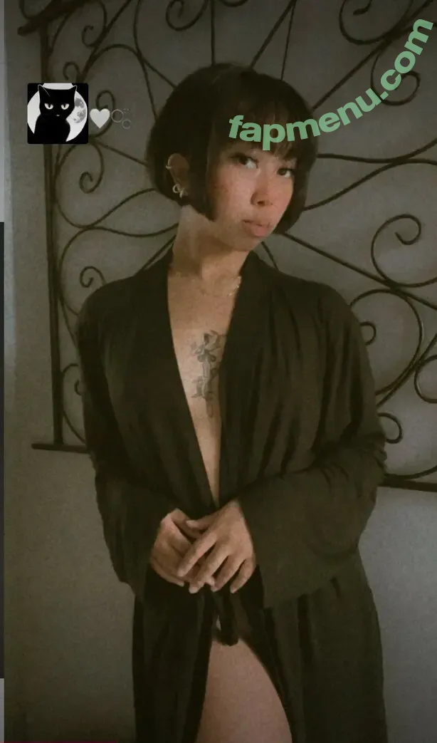 smol_snack nude photo #0013 (smol_snack)