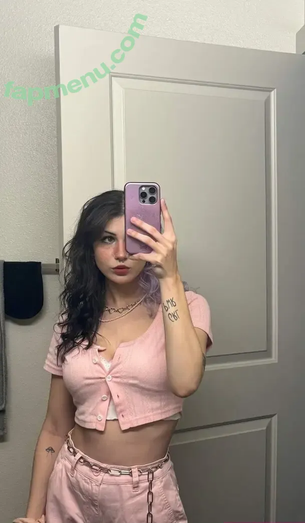 Smollbabey nude photo #0019 (smolbelly)