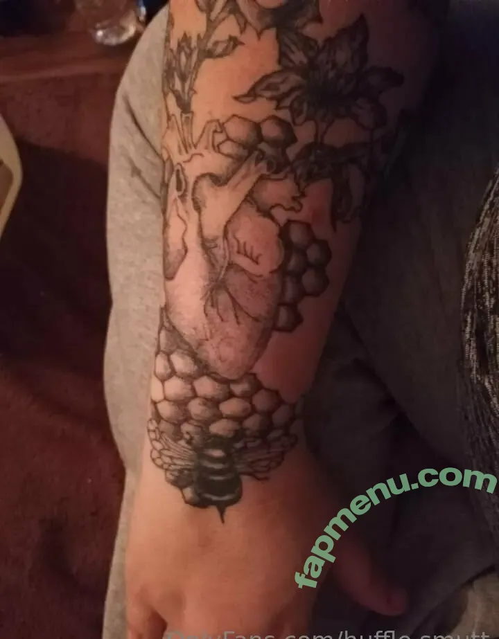 smutt.pup nude photo #0003 (smutpuppyx3)