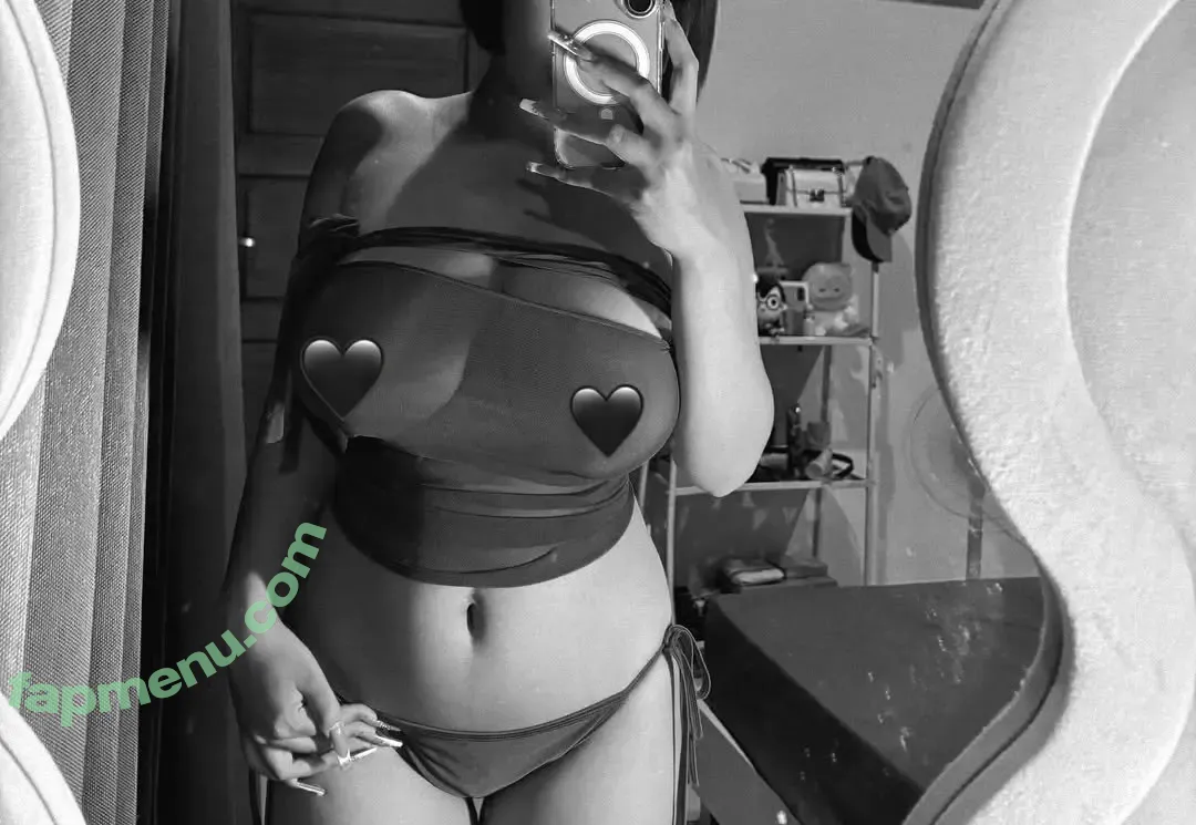 Sn_xny nude photo #0012 (Sn_xny)