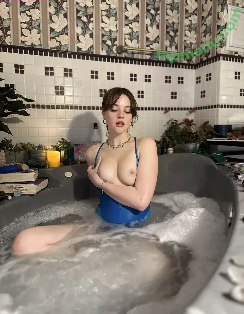 snaakecharmerr nude photo #0135 (riley_w02 / snaeckers)