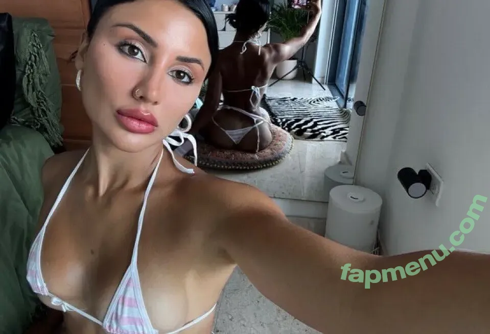 SnackyChannn nude photo #0021 (Dorasfit)