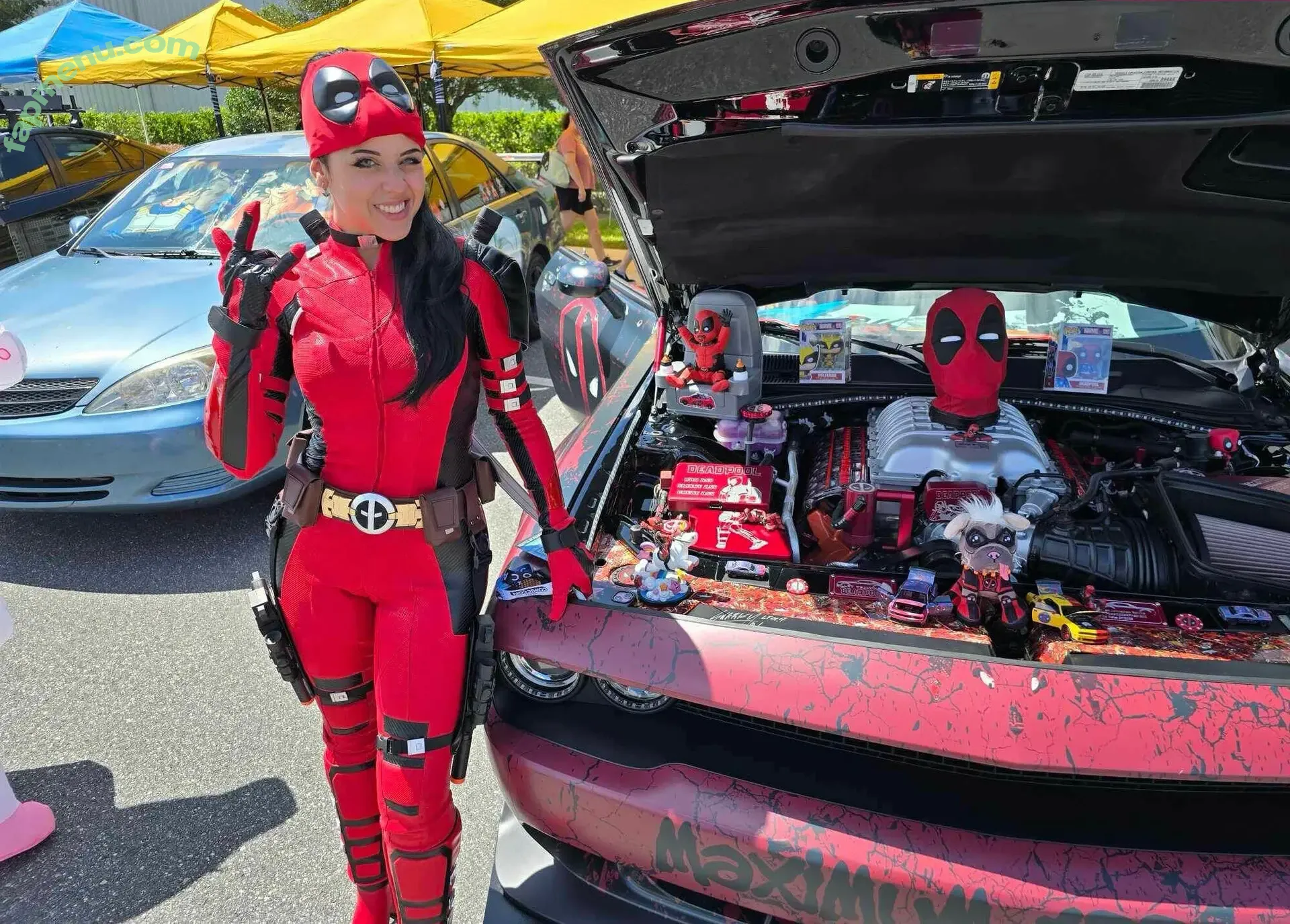 Snarky Jay Cosplay nude photo #0129 (snarkyjaycosplay)