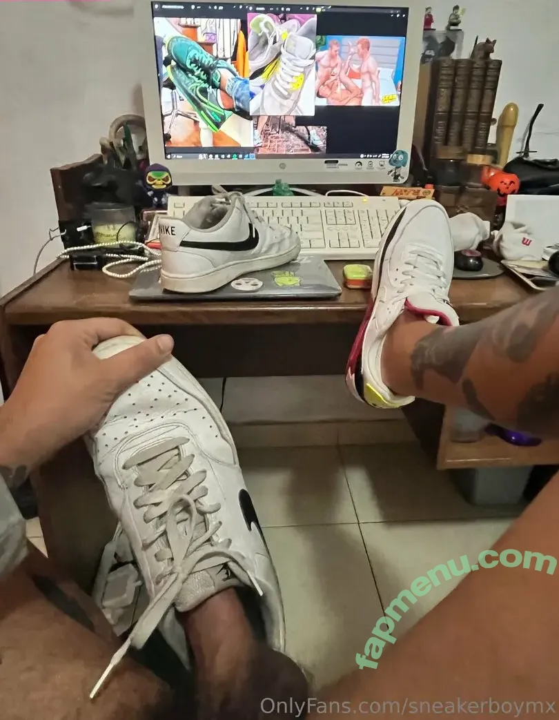 sneakerboymx nude photo #0001 (sneakerboymx2.1)