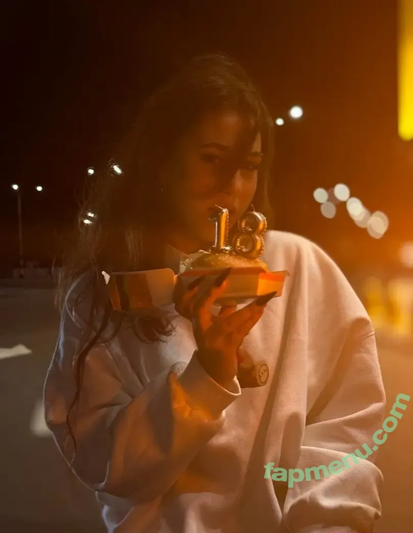 Snezhana Snezhok nude photo #0015 (snezhana_snezhokk)