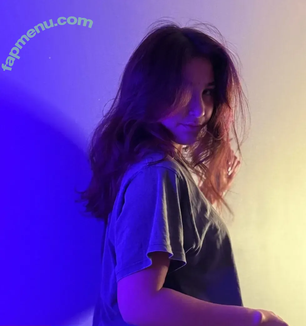 Snezhana Snezhok nude photo #0027 (snezhana_snezhokk)