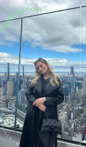 Snipsska nude photo #0155