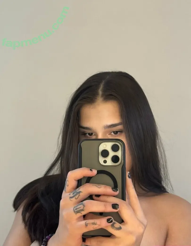 snixxxxx nude photo #0113 (anyuser / snixxxx)