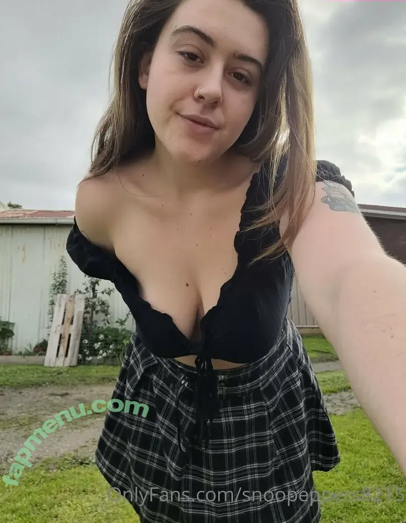 snoopeppers8215 nude photo #0025 (snoopeppers8215)