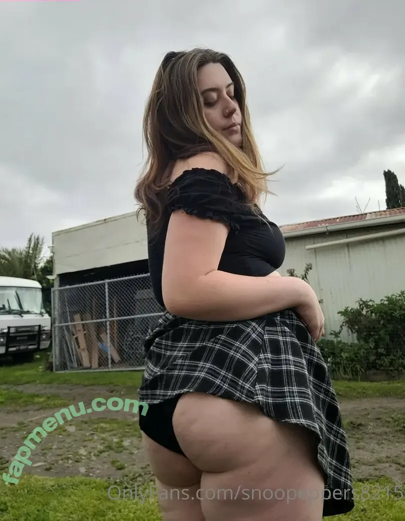 snoopeppers8215 nude photo #0026 (snoopeppers8215)