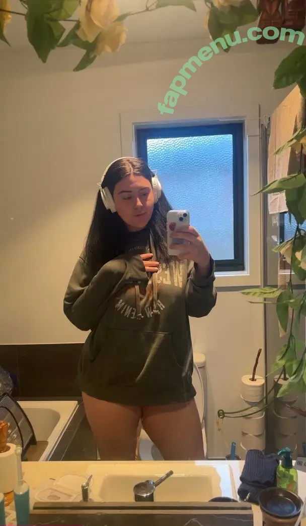 snoopeppers8215 nude photo #0054 (snoopeppers8215)