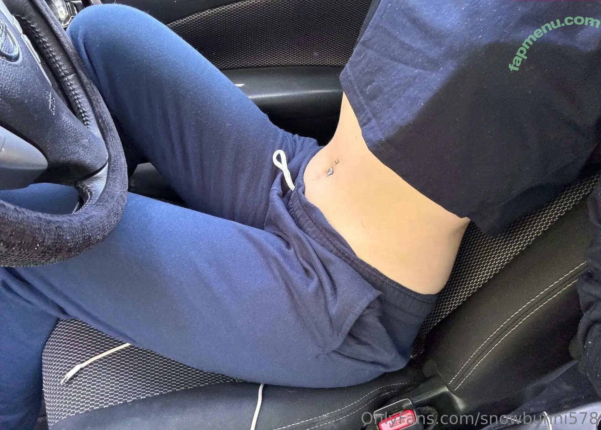 snowbunni578 nude photo #0015 (snowbunni578)