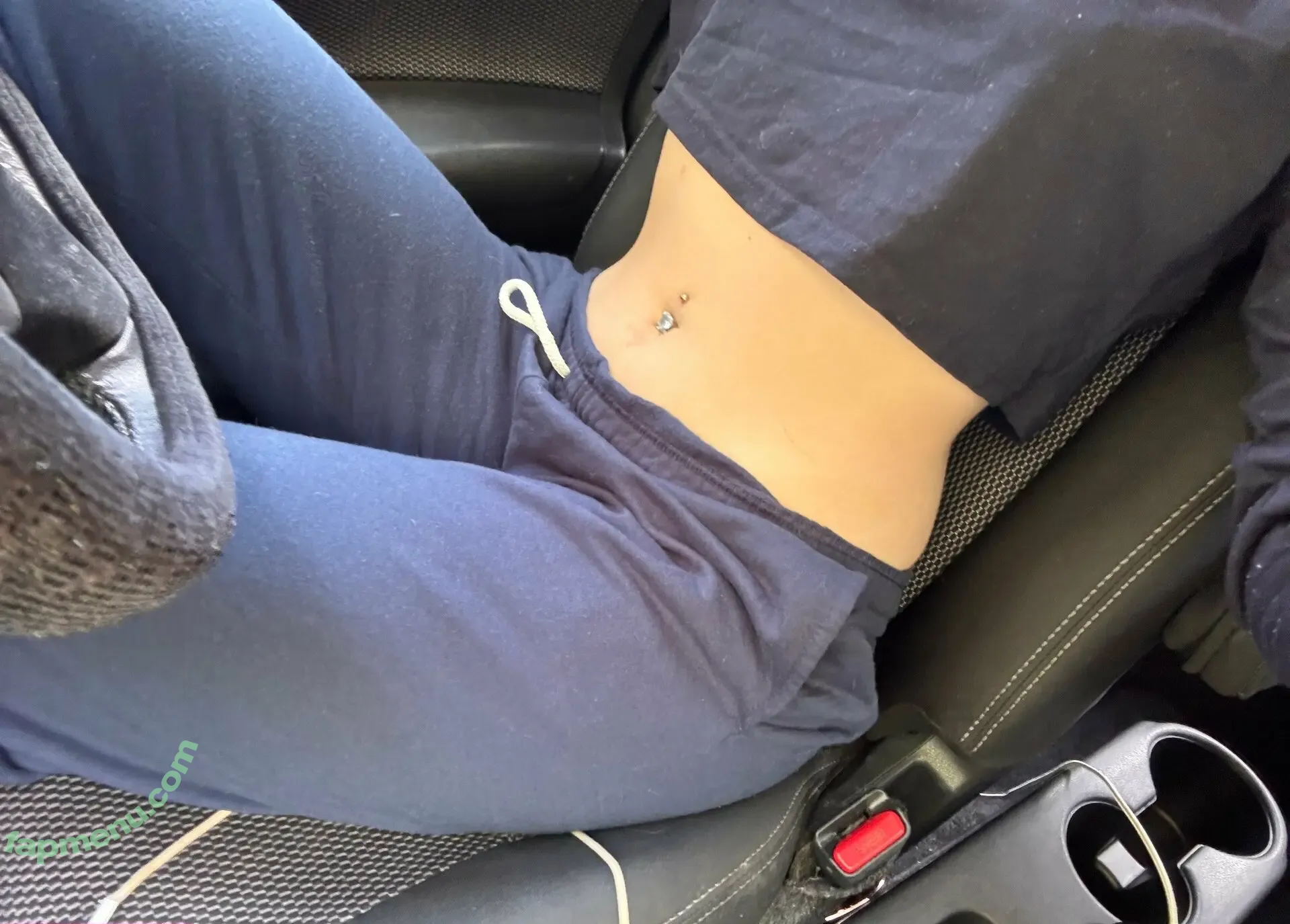 snowbunni578 nude photo #0016 (snowbunni578)