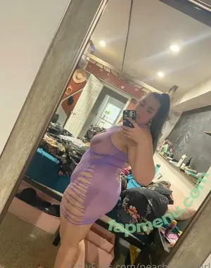 Snowbunny / peachbaby_girl nude photo #0051