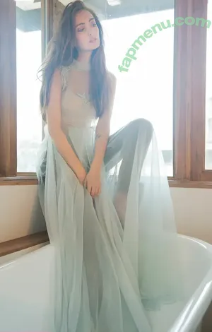  nude photo #0011