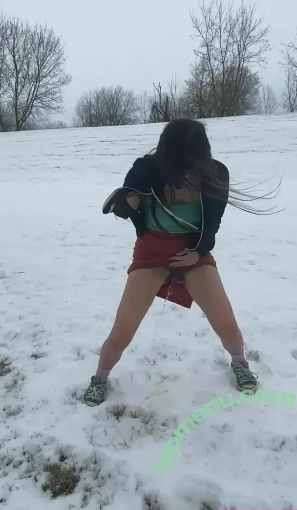 Snowcone nude photo #0008 (Snowcone)