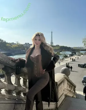 Snowmaiid / Kardelen Öztaş / Snowfuckerr nude photo #0075